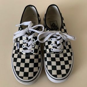Vans Checkered Youth, Men’s 5.5, Women’s 7